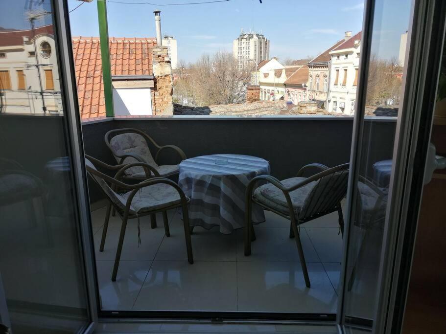 Apartman Natasa 3 Vrsac Exterior foto